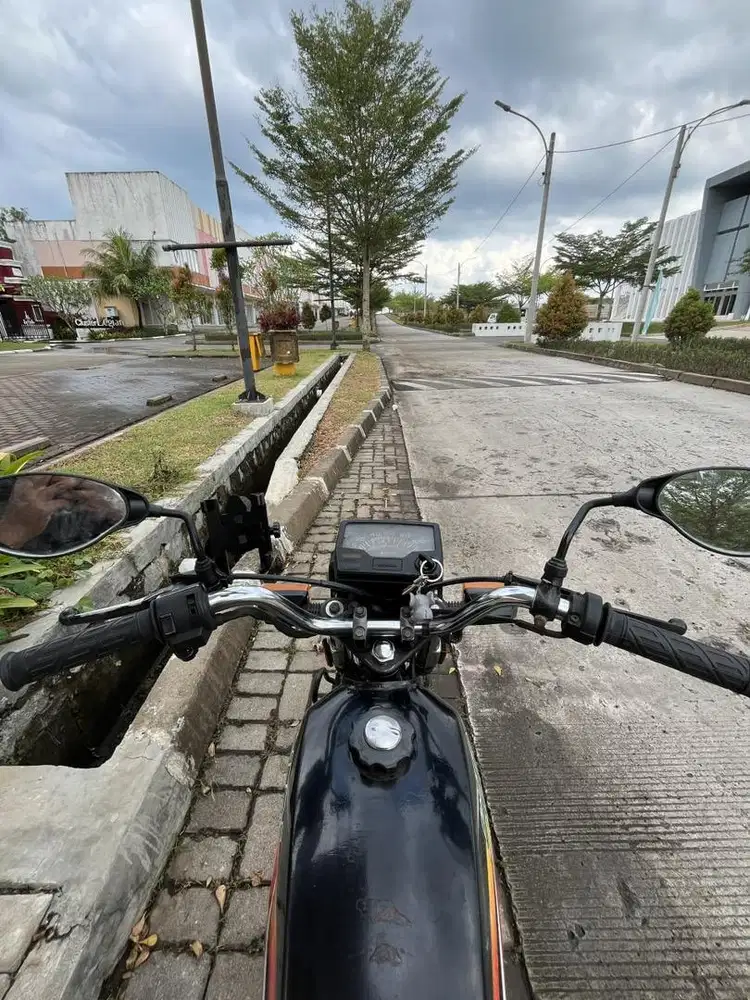 Honda win 100 Tahun 2002