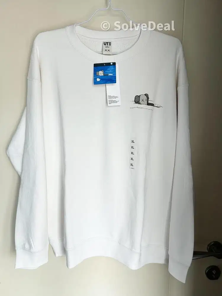 Sweater Uniqlo Kaws Longsleeve Sweatshirt Off White Original