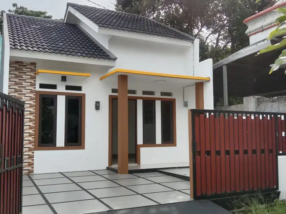 JUAL RUMAH MURAH  DI SENOPATI ESTATE BEKASI TIMUR 3 KAMAR TIDUR