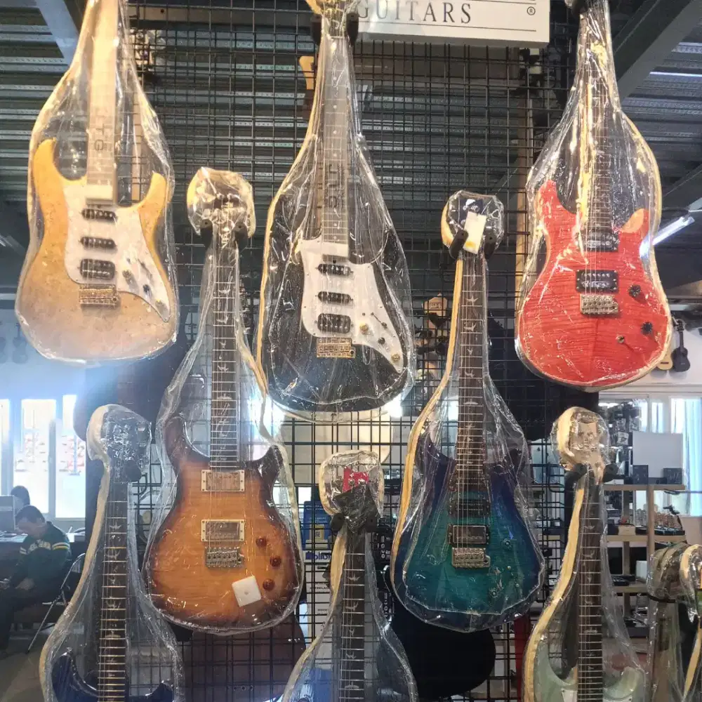 Alat Musik Gitar Hawila
