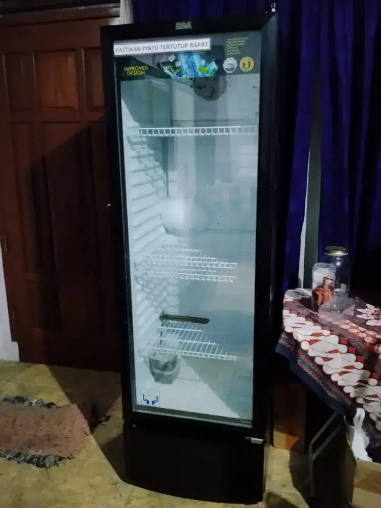 Showcase RSA 300L