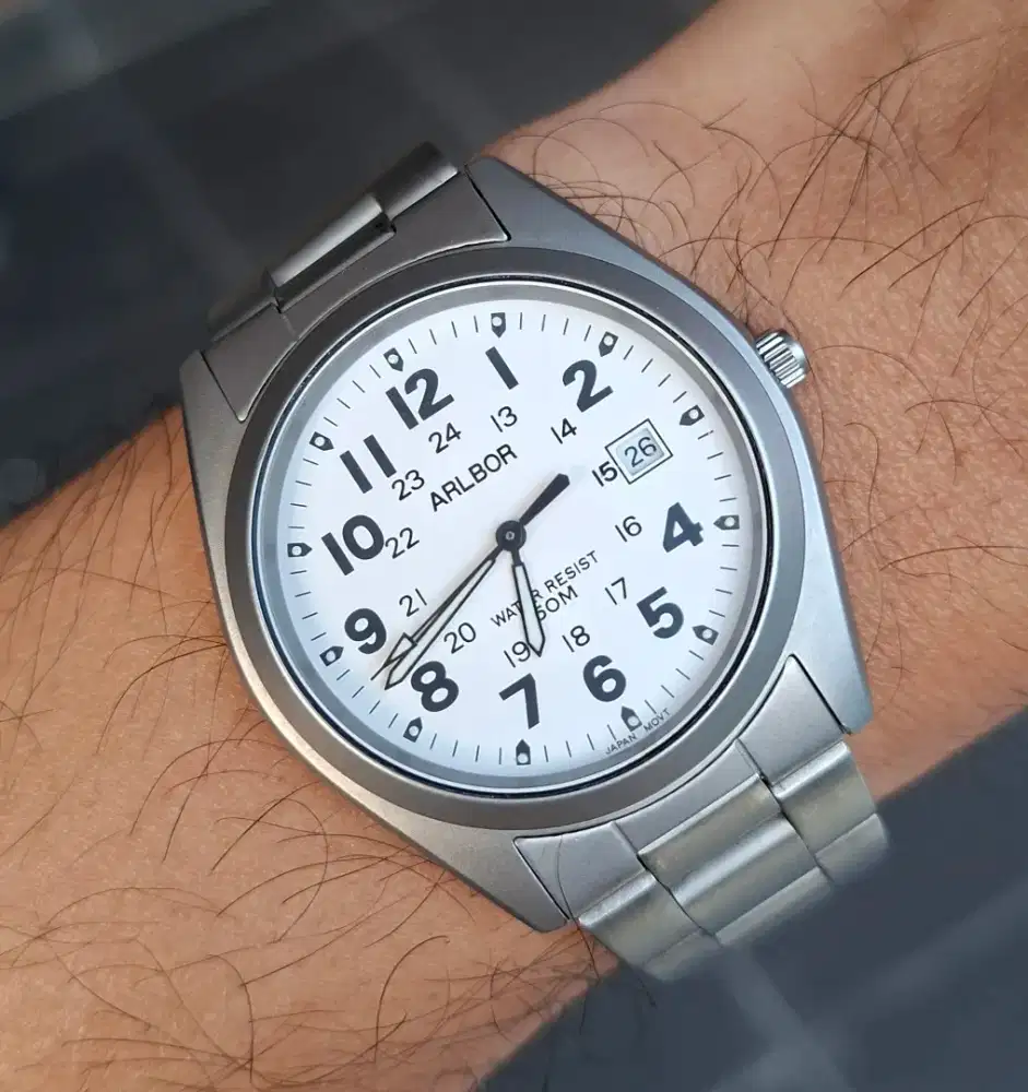 Arlbor military watch
