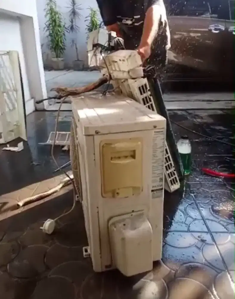 jasa service ac,pmpa air,msin cuci,dll