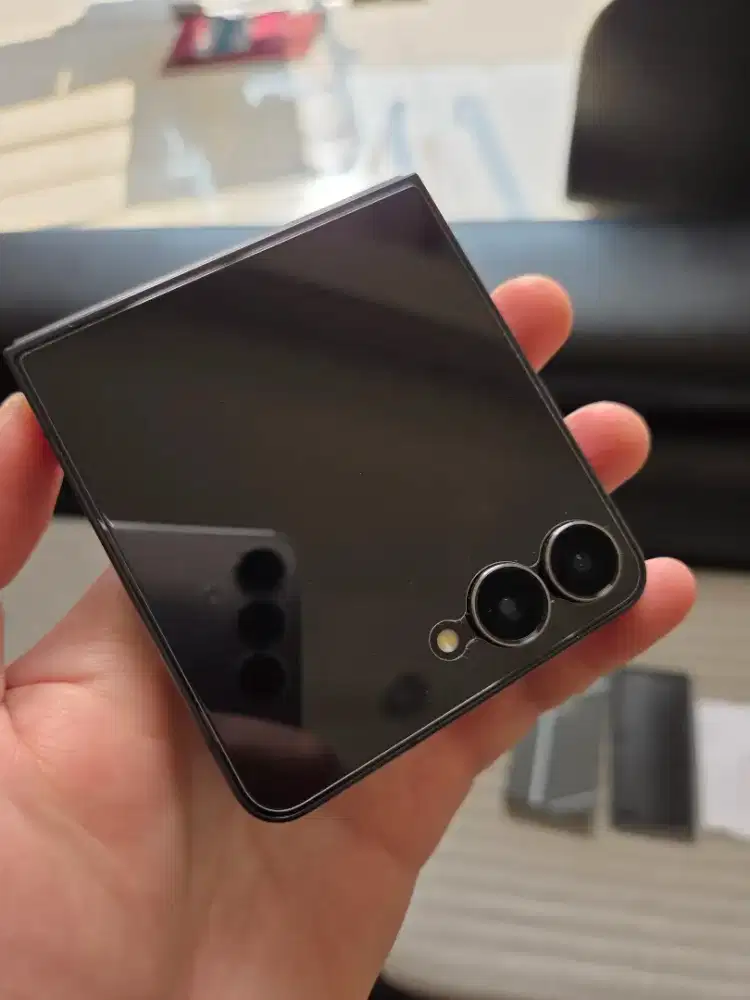 Samsung Galaxy Z flip 7 12/256gb termurah sejagat raya