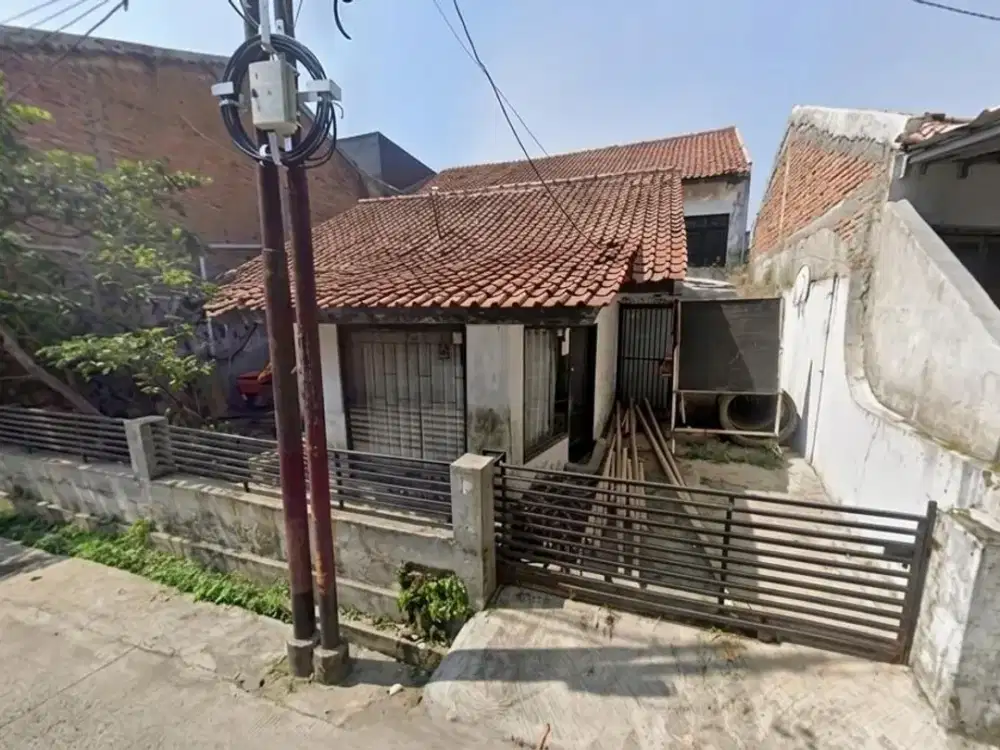 Rumah Hitung Tanah Multifungsi di Pharmindo, Dieng Raya - Cocok untuk Hunian Sekaligus Usaha
