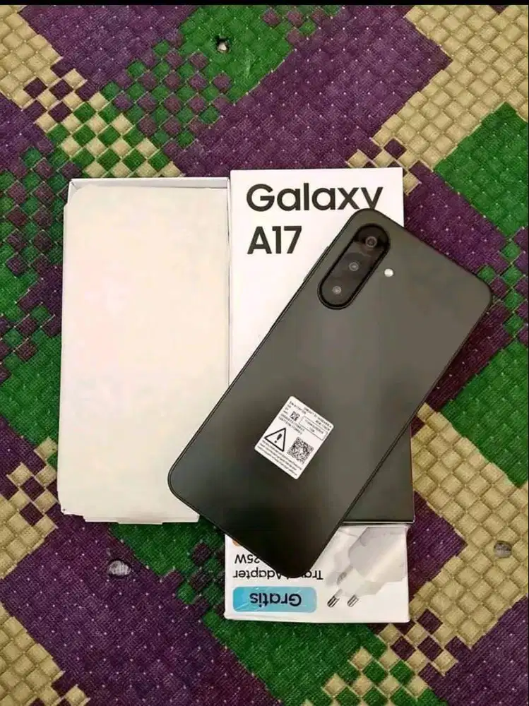 Samsung a17 4g ram 8-256 pemakaian  1bulan