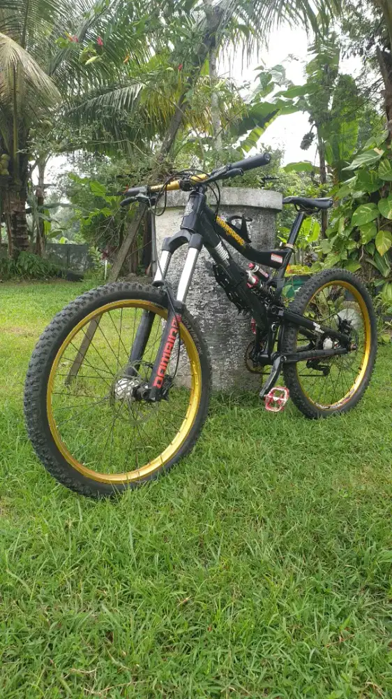 Sepeda MTB Downhill Mongoose 26inch Istimewa