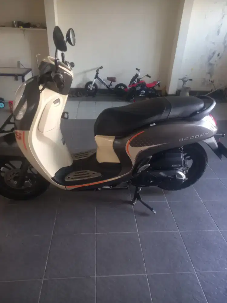 Scoopy 2024 mukus km 8rb