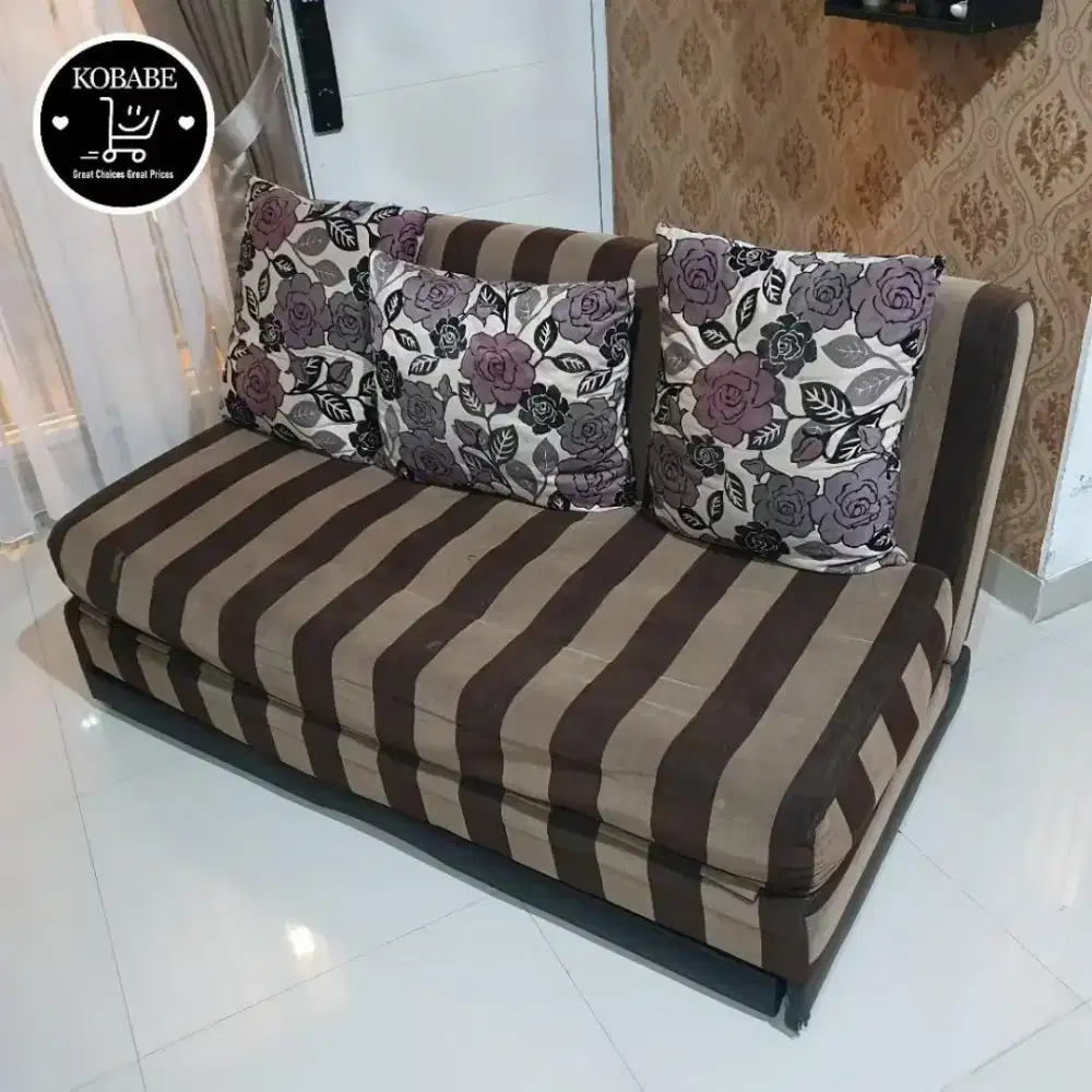 SALE NETT Preloved Sofa Bed 150cm cokelat masih ok banget