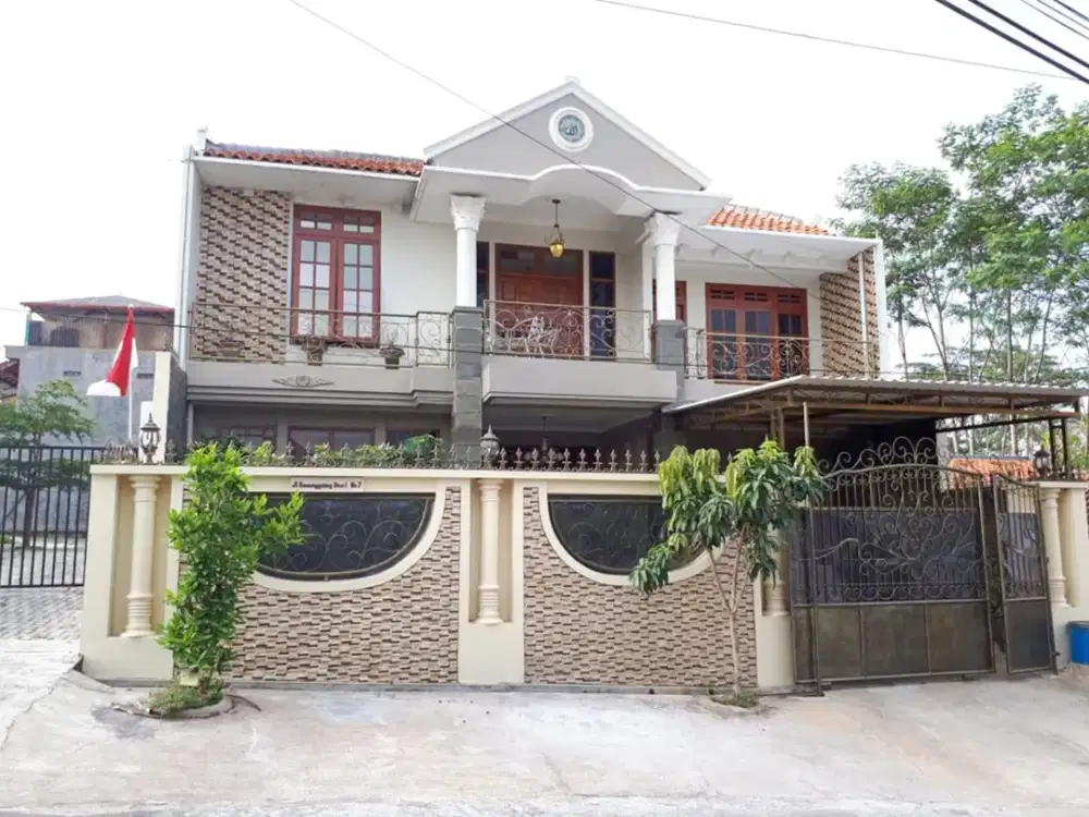 RUMAH MEWAH DEKAT UNDIP & TOL TEMBALANG