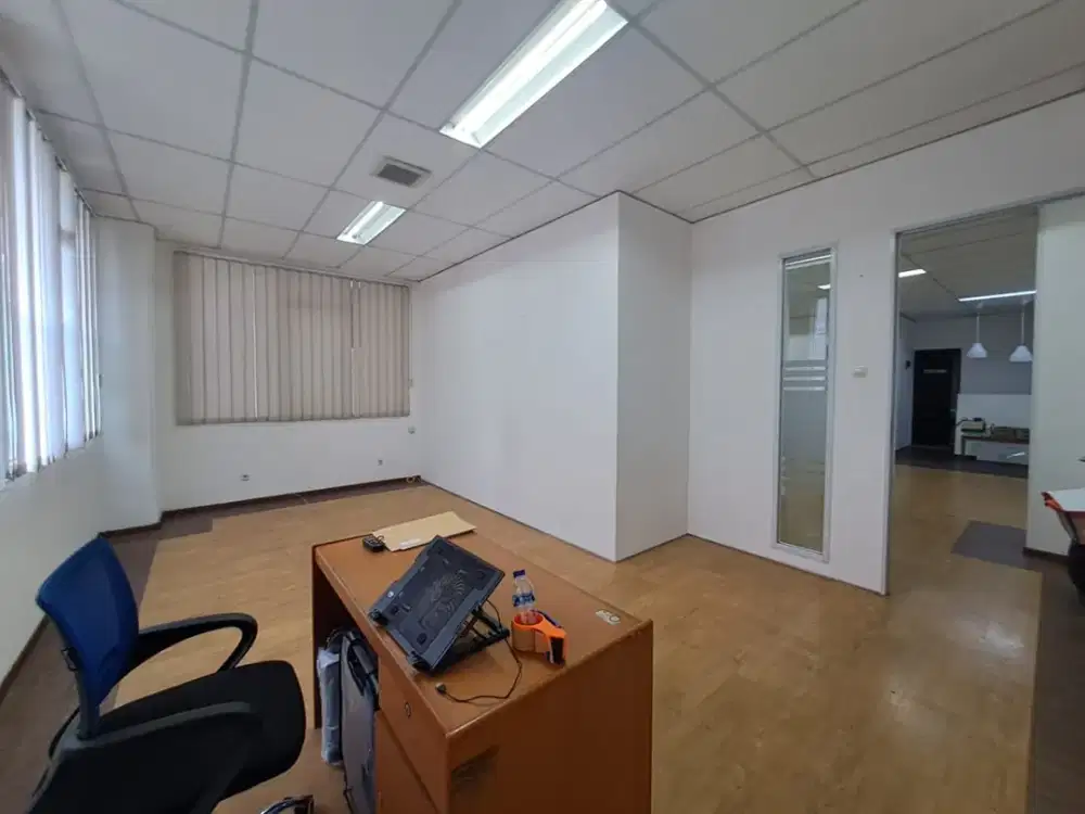 Disewakan Ruang Kantor Exclusive Lokasi Strategis di Rawamangun