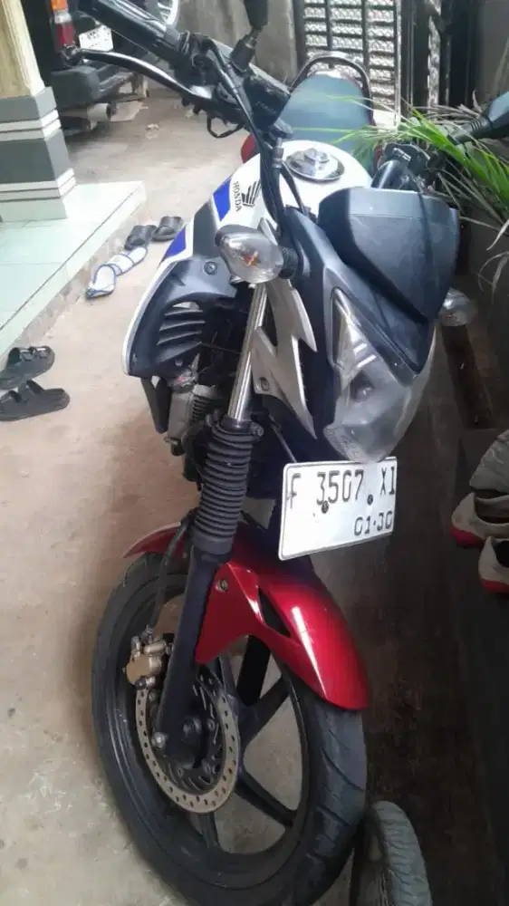 Cb150r 2014 tinggal pake tanpa PR