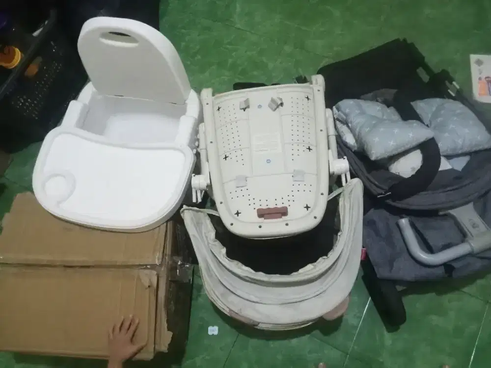 Jual 2 stroller+tempat makan bayi