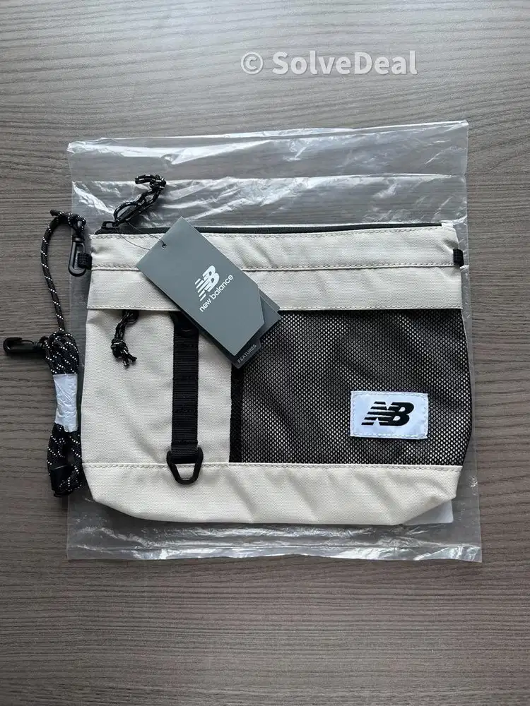 Tas New Balance Athletic Small Unisex Cross Body Beige Tas Selempang