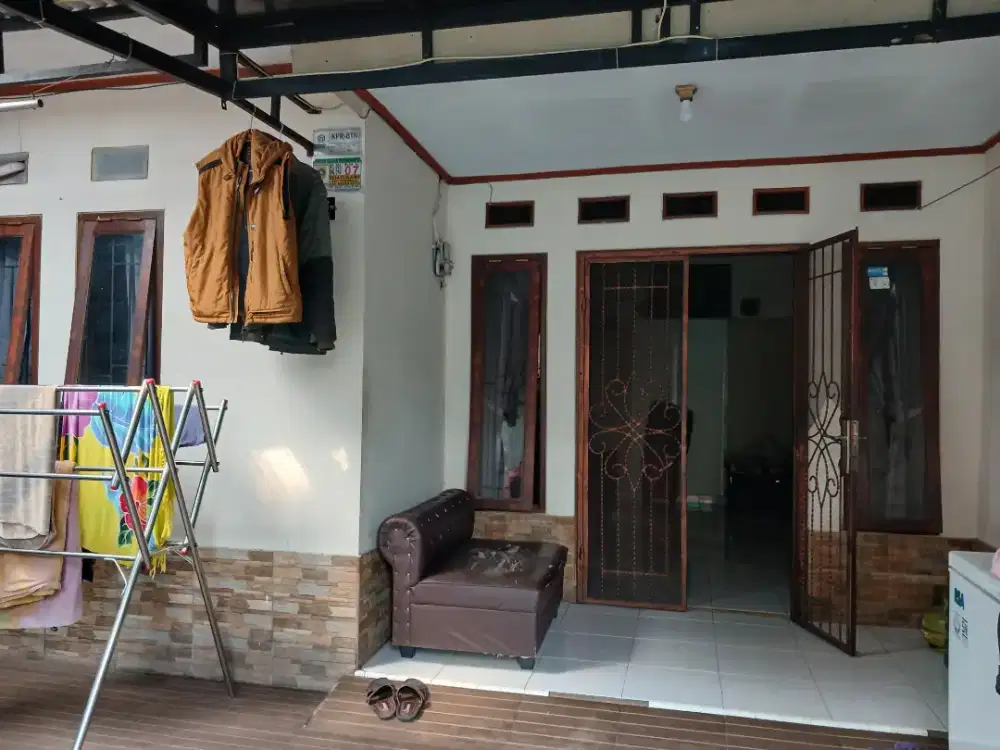Di Jual Sebuah Rumah