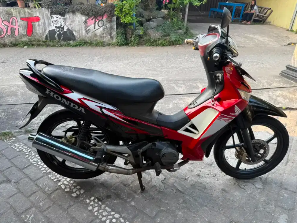 Honda Supra 125 THN 2008 plat B Jakarta