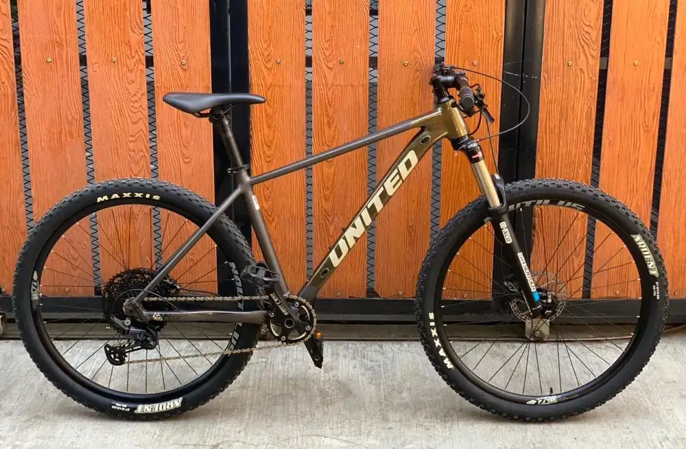 United Clovis 6.10