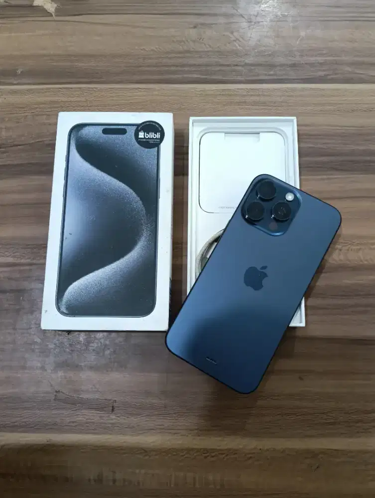 iPhone 15 Pro Max 256gb second siap pakai iBox