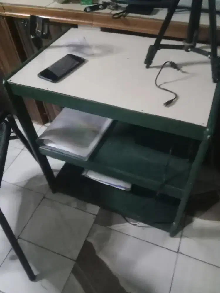 Meja tv 80x42cm tinggi 85cm