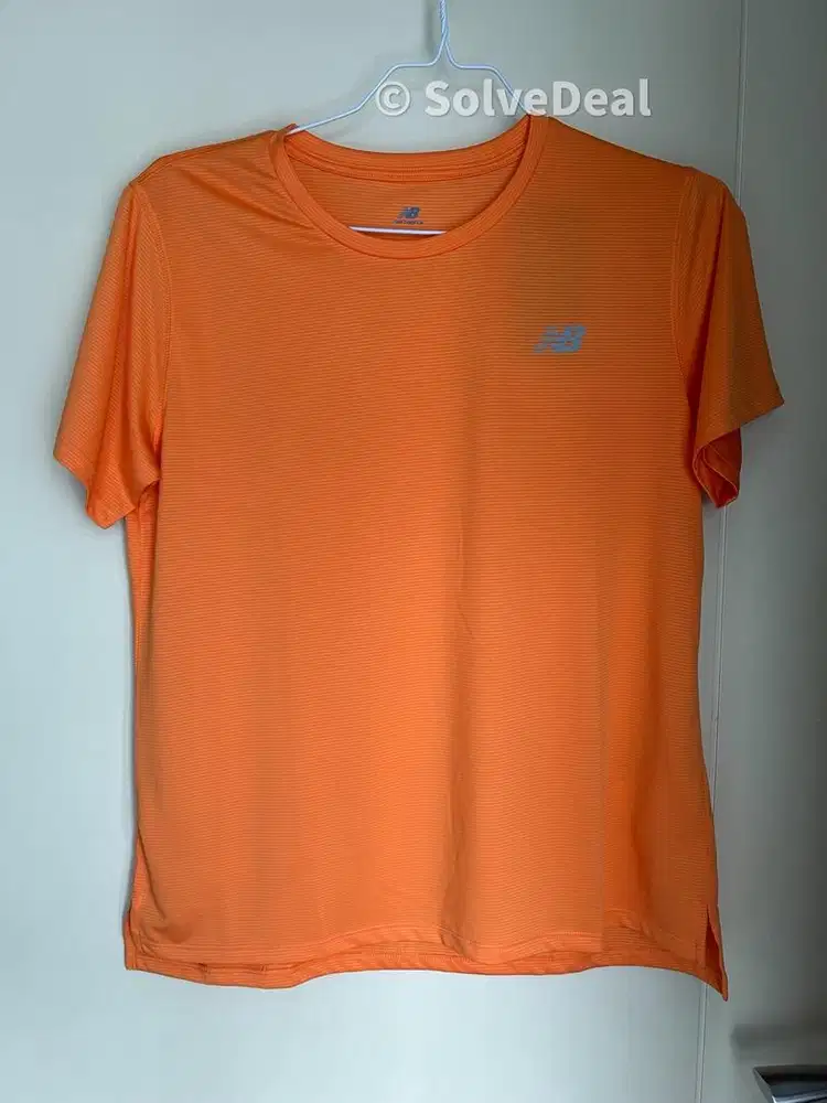 Kaos New Balance Sport Essentials Womens T Shirt Orange Original