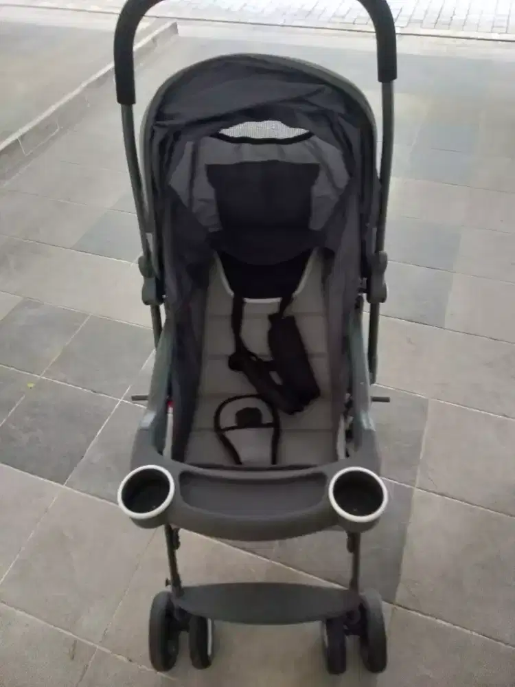 Stoller baby merk spacebaby warna abu