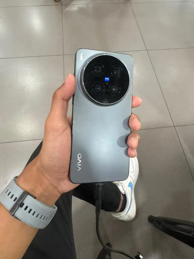 Vivo X300 ultra