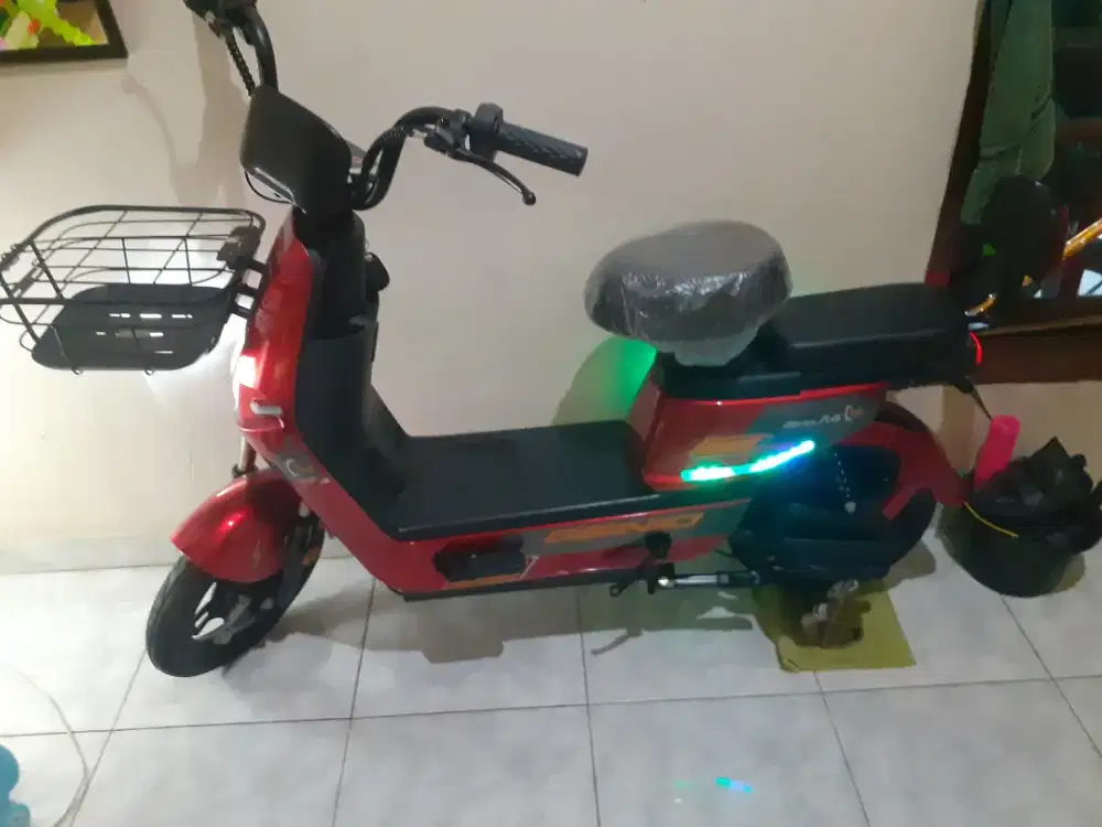 Sepeda listrik Genio Attuta E1