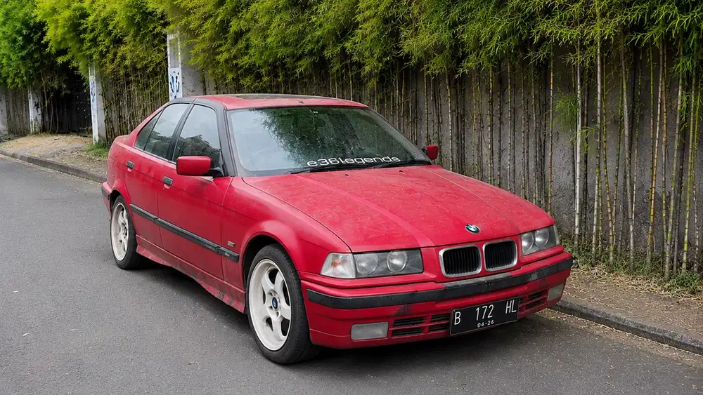 BMW 320i 1994 Bensin