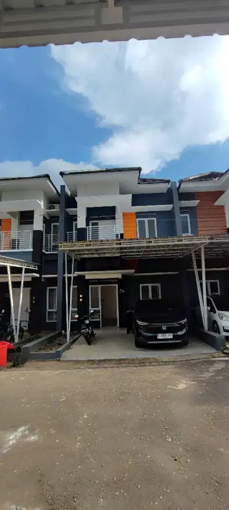 Disewakan Rumah 2 Lantai Purwokerto