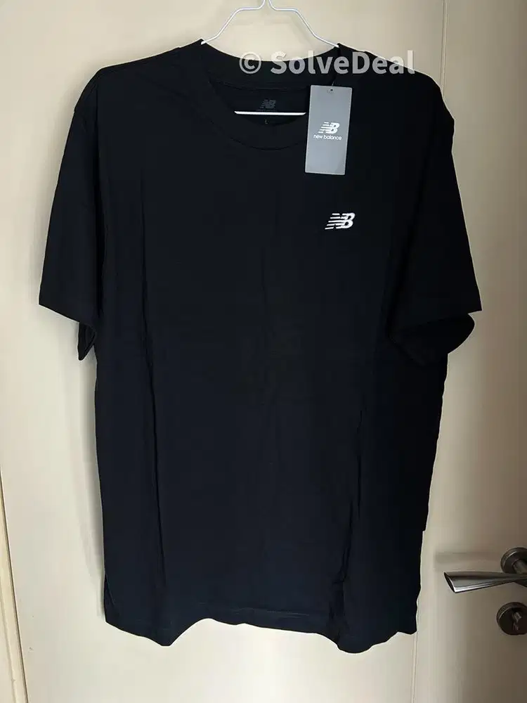 Kaos New Balance Sport Essentials Cotton Mens T Shirt Black Kaos Pria