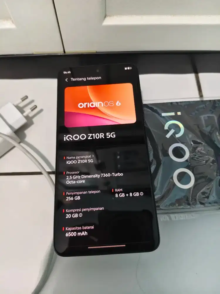 Iqoo z10r ram 8/256gb