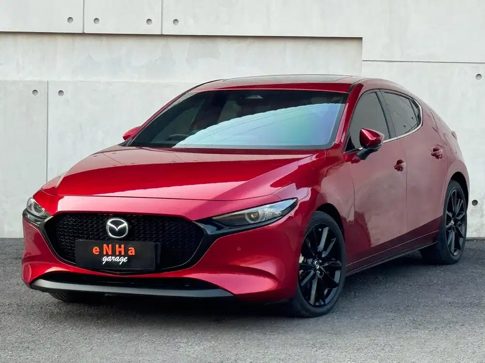 Plat H.. MAZDA 3 Hatchback 2.0 A/T 2023 SkyactiveG.. eNHa garage SMG..