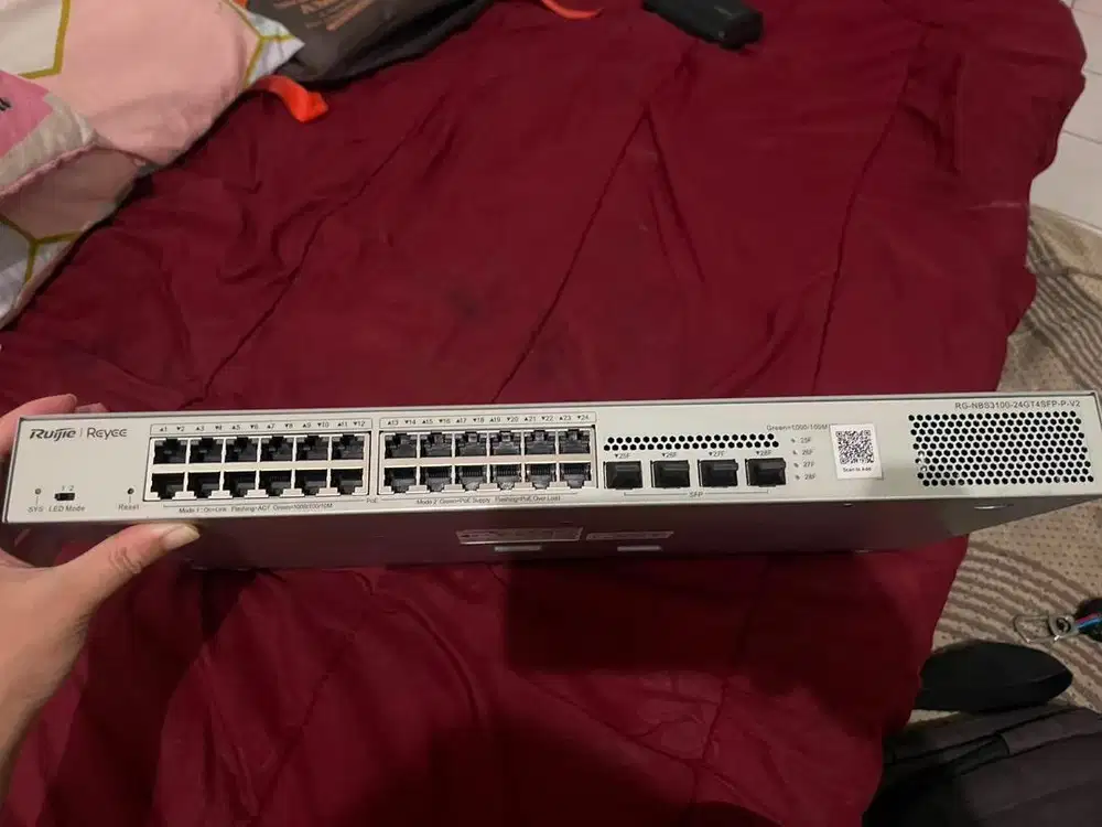 switch ruijie rg es220gs-p dan ruijie rg nbs3200