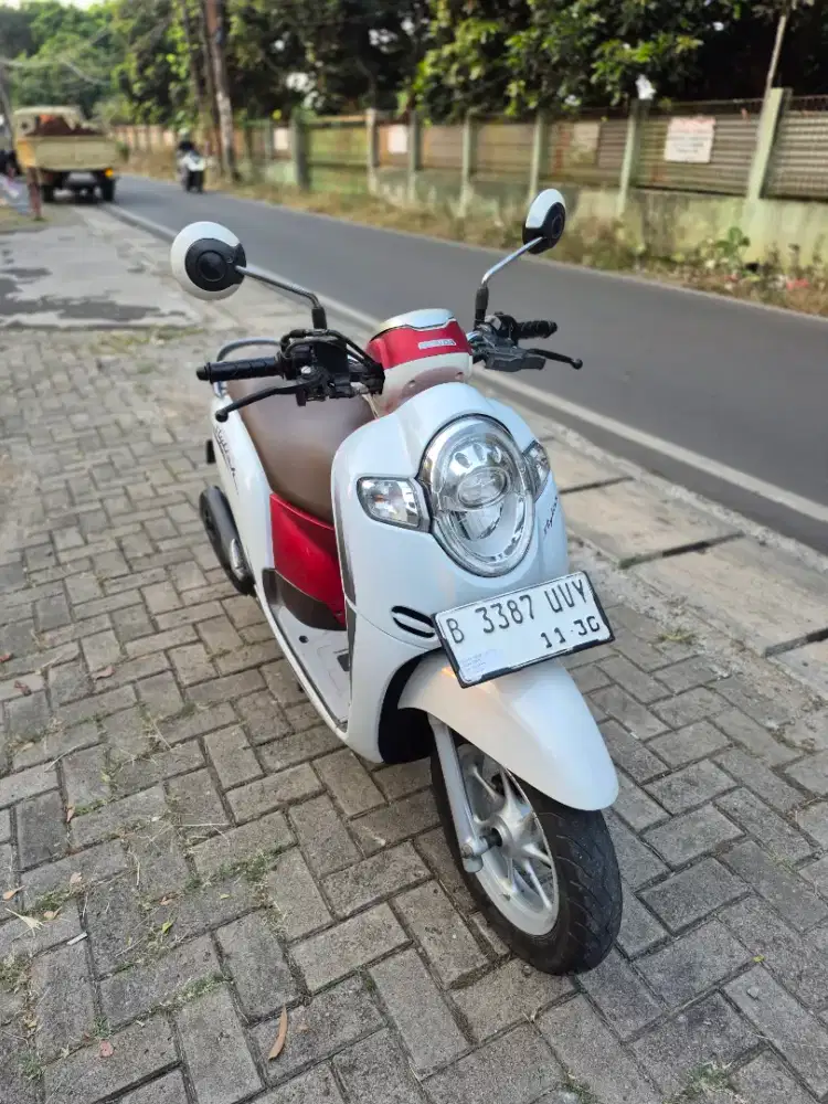 Dijual Honda Scoopy tahun 2020 pajak hidup mesin jos