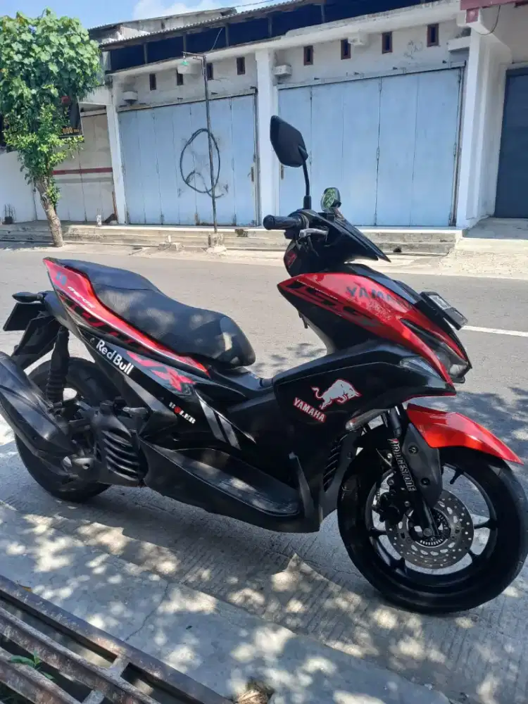 Yamaha aerox 2019 mulus halus