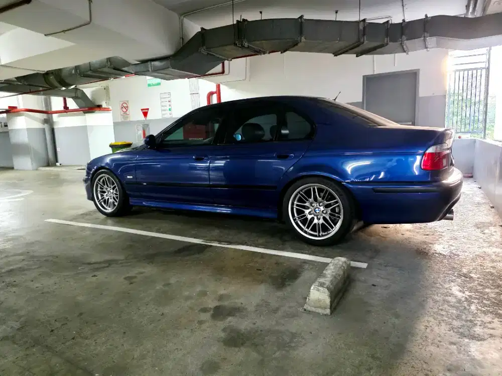 BMW E39 530i M5 look clean