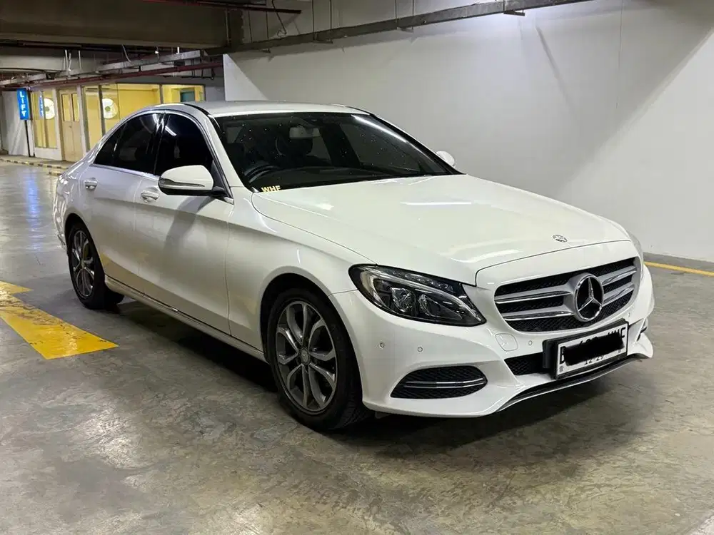 Mercedes Benz Mercy C200 AVG 2014 Low KM 61RB Antik