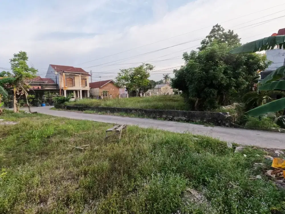Hanya 130-an m ke Jl. Tengku Bey, Tanah Dijual: Strategis
