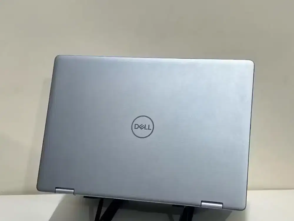 DELL 7640 2IN1 touchscreen