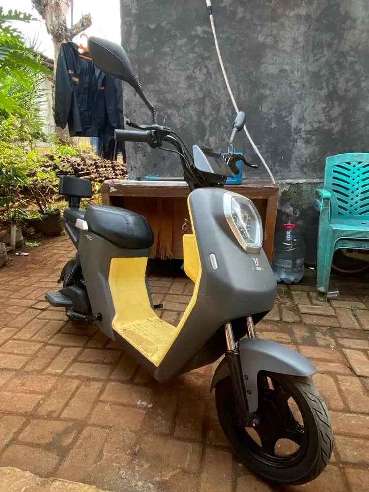 Sepeda listrik uwinfly M60