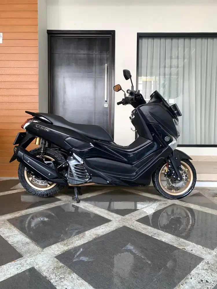 YAMAHA NMAX 2019 PAJAK ON, PLAT DKI, SRT LGKP, KUNCI 2, MESIN JOSSSSSS