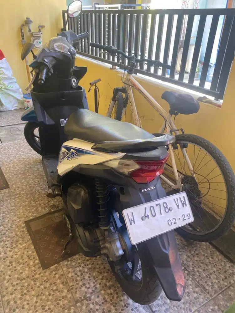 Honda beat 2014 kondisi bagus
