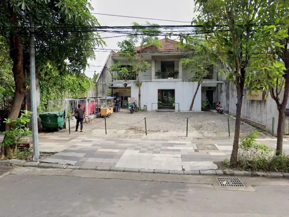 Disewakan Murah Bangunan Komersial ex Cafe Raya Dharmahusada Pusat Surabaya