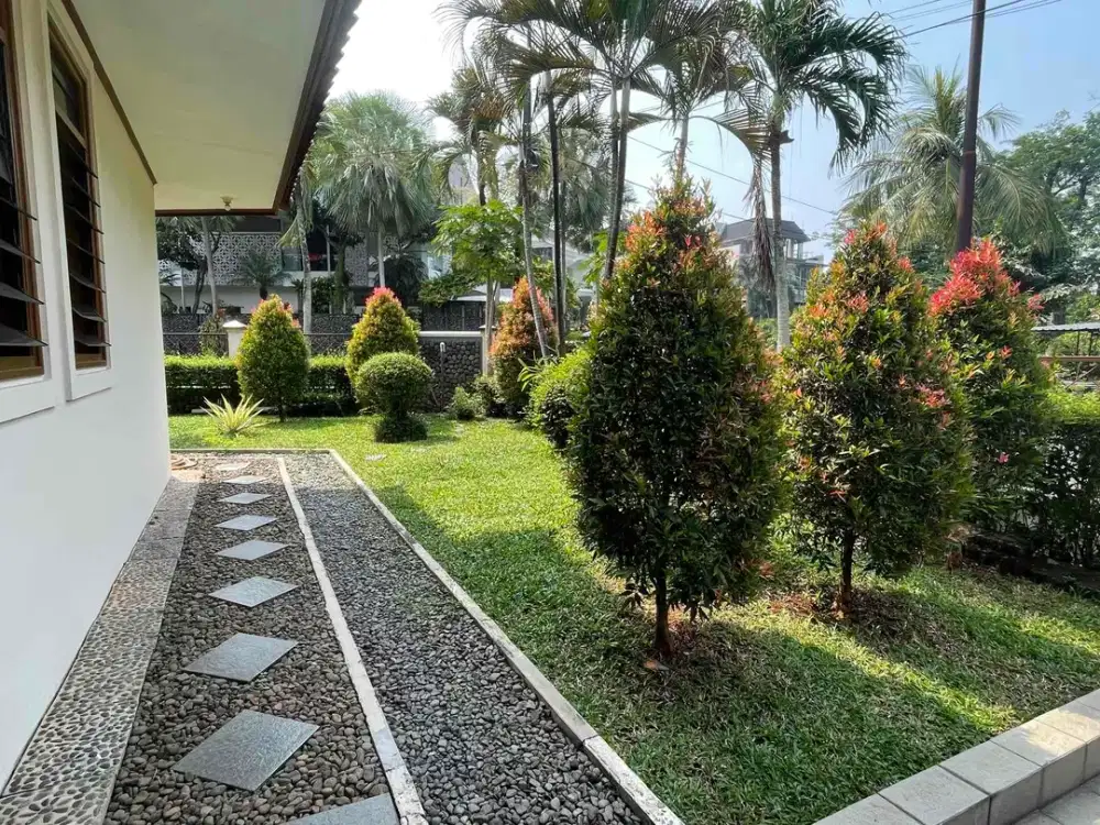 FOR RENT! RUMAH SUPER NYAMAN HARGA MURAH DI TAMAN BUKIT HIJAU PONDOK INDAH