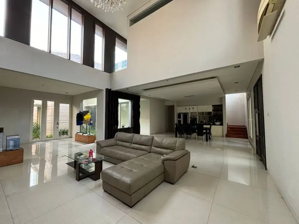 DIJUAL RUMAH MEWAH LOKASI CITRALAND HARGA NEGO