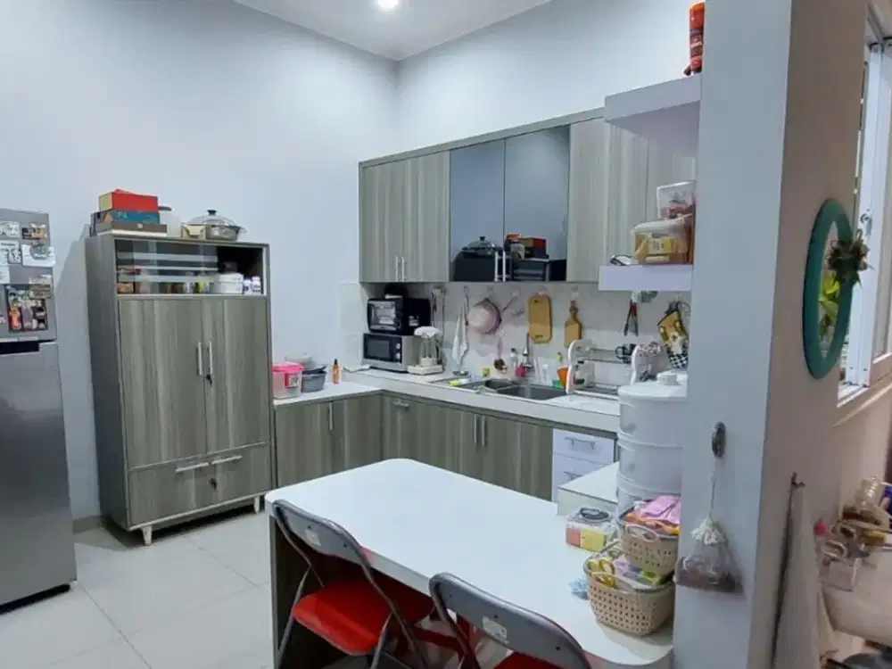 Dijual Rumah dgn bangunan thn 2021 Jl. Agung Barat, Sunter agung Bebas banjir.