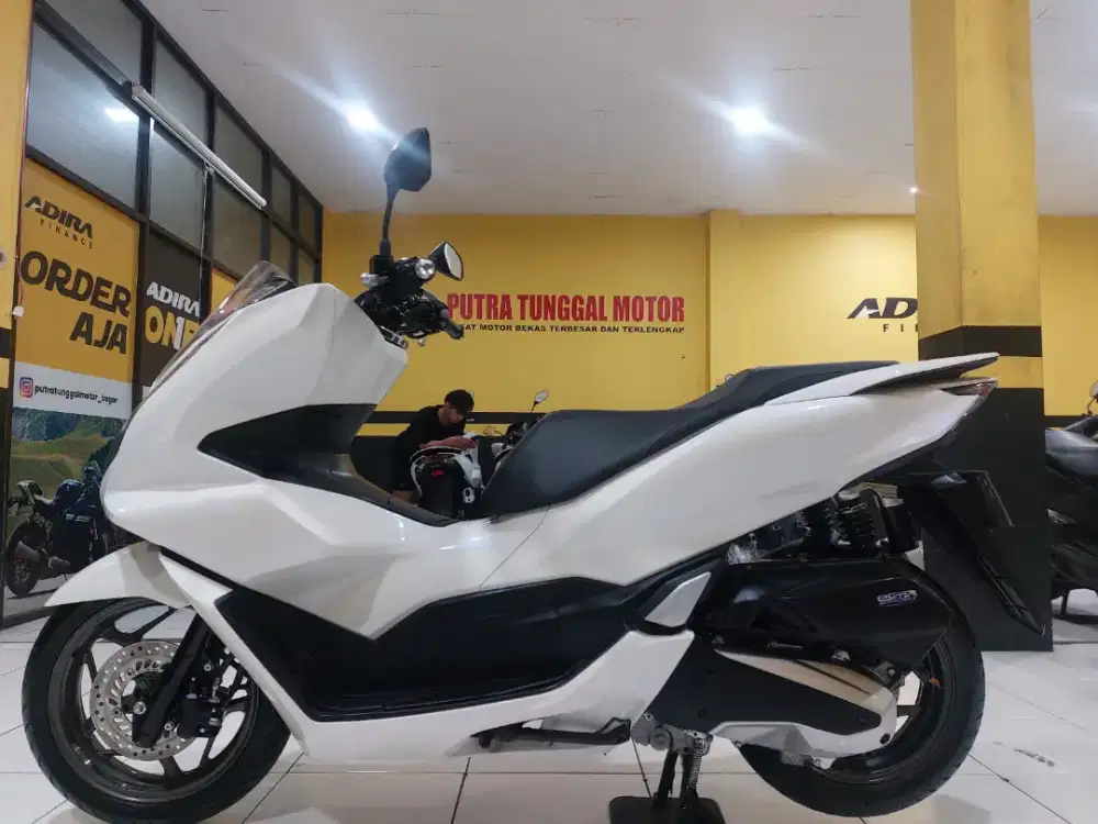 DI JUAL MURAH PCX 160 CBS TAHUN 2022 MULUS DAN MANTAP