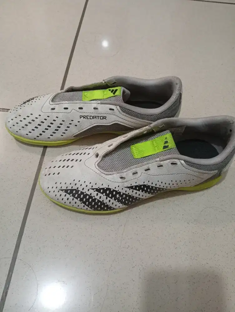 Sepatu futsal Anak ADIDAS predator