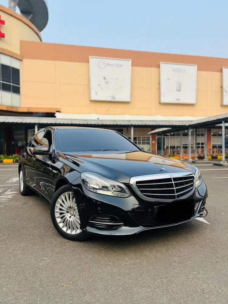 MURAH MERCEDES E250d DIESEL SUPER IRIT ANTIK FULL SERVICE BAN BARU ORI