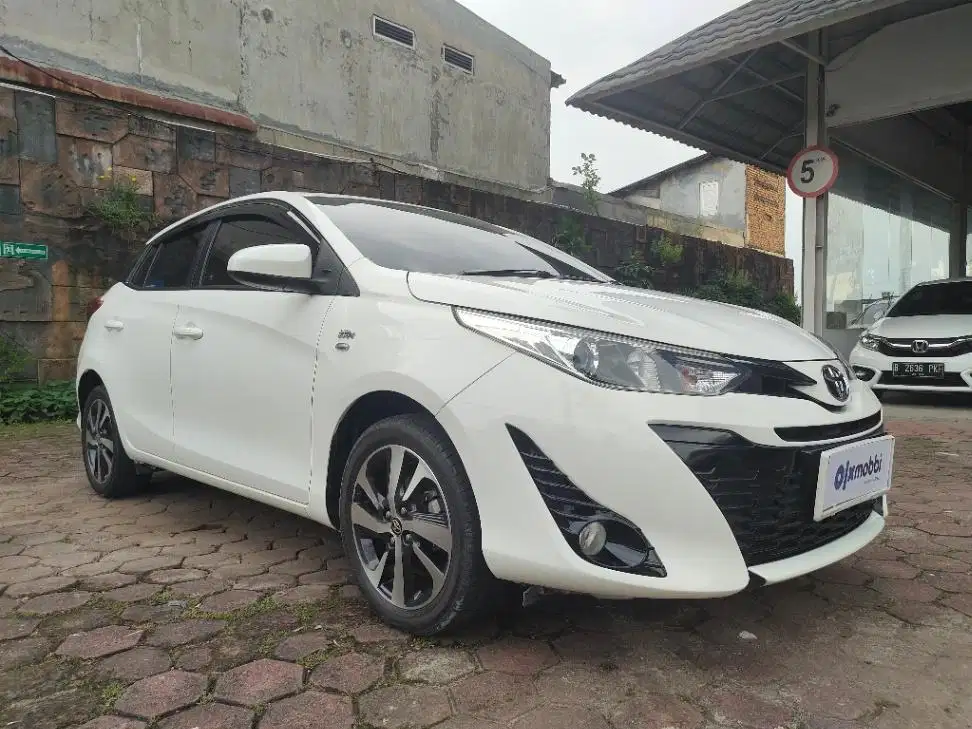 DP MURAH Toyota Yaris 1.5 G Bensin-AT 2021 Putih CJFEB